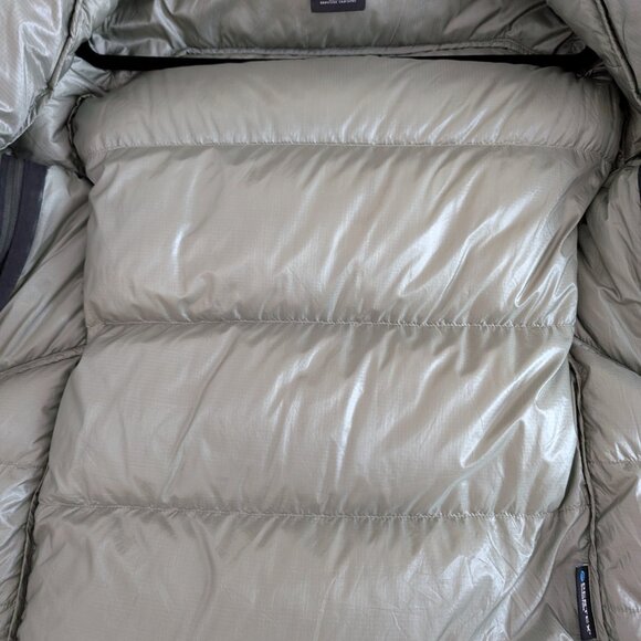Burton [ak] Baker Expedition Down Coat - Picture 9 of 10
